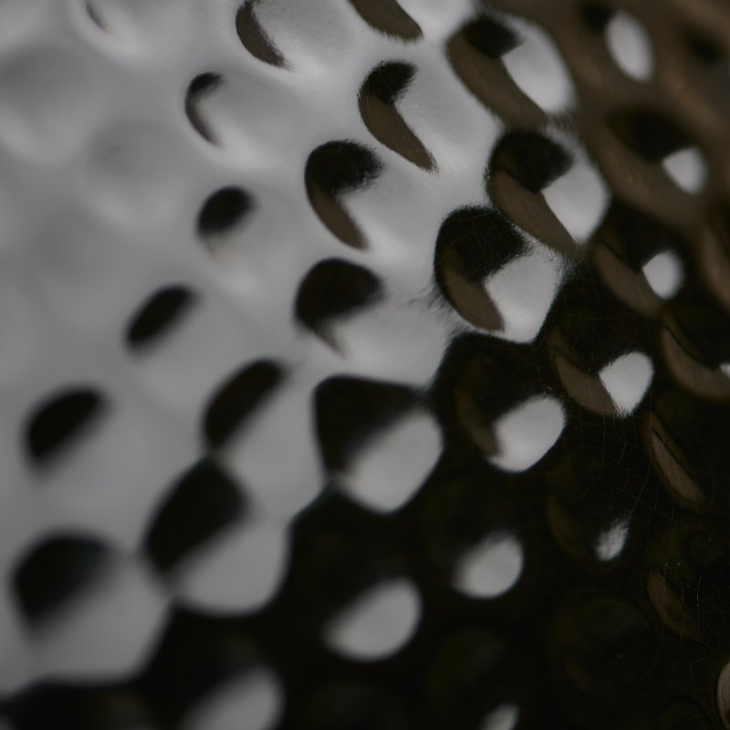 The Onyx kleurdetail — subtiel groen glazuur