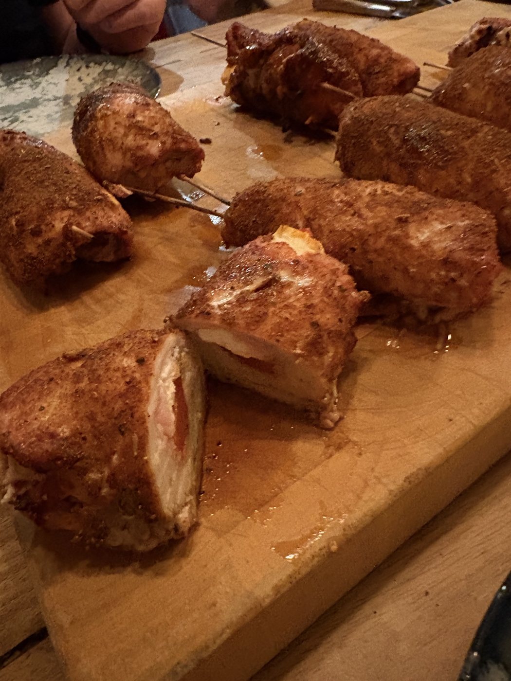 Minirollades met Feta & Bacon Inside-Out van de Traeger